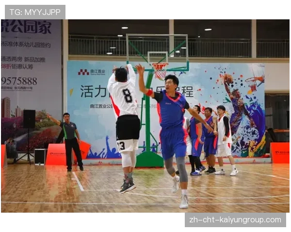 友赛中感受运动精神:友谊第一,比赛第二,进行友谊赛 友赛中感受运动精神:友谊第一,比赛第二,进行友谊赛